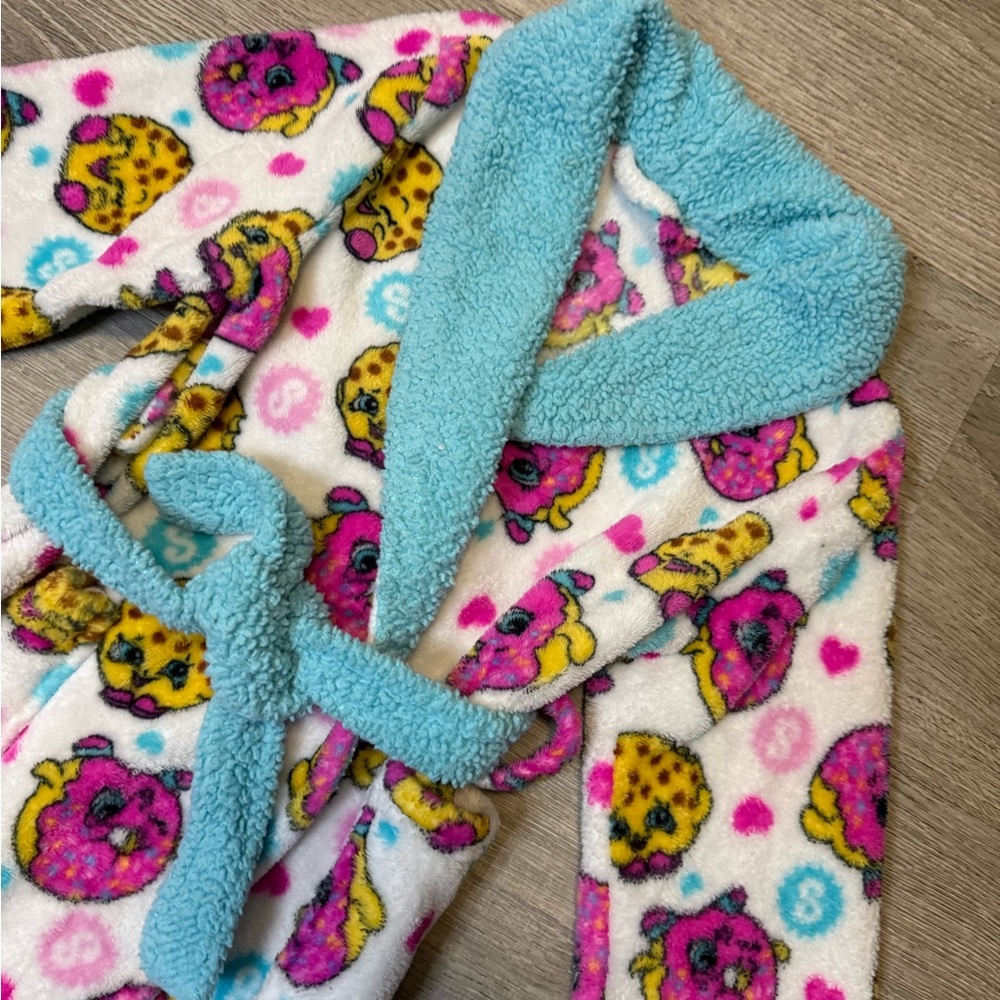 •SHOPKINS• BATH ROBE - Picture 3 of 4